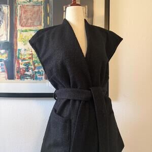 Preston & York Women's Black Gilet